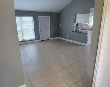 1919 Long Barrel Lane - Photo Thumbnail 4