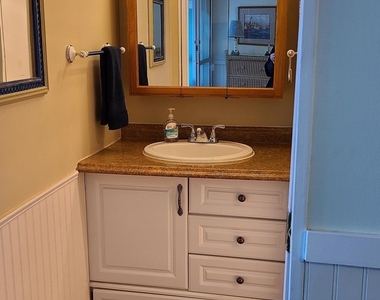 933 Ocean - Photo Thumbnail 7
