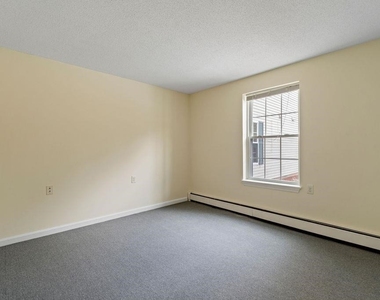 1703 White Cedar - Photo Thumbnail 15