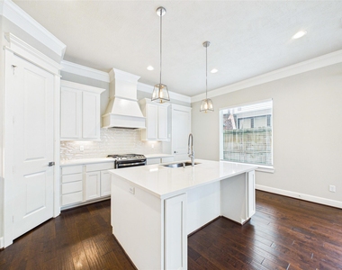 1414 Prince Street - Photo Thumbnail 6