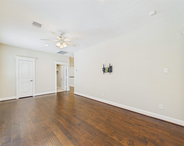 1414 Prince Street - Photo Thumbnail 28