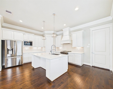 1414 Prince Street - Photo Thumbnail 8