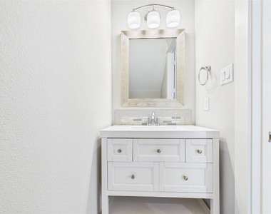 1414 Prince Street - Photo Thumbnail 15