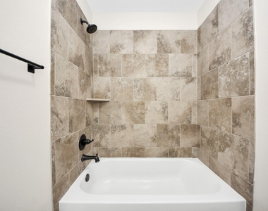 9815 Patricia Haven Lane - Photo Thumbnail 42