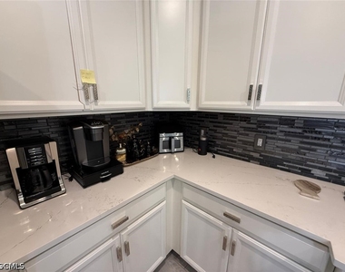 12963 Pemberton Way - Photo Thumbnail 26