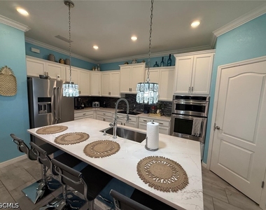 12963 Pemberton Way - Photo Thumbnail 22