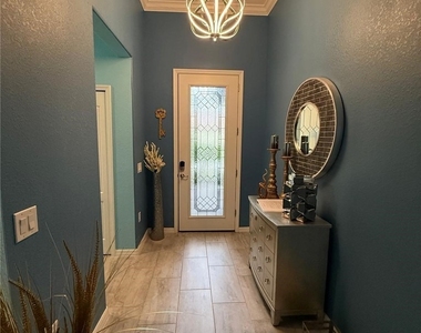 12963 Pemberton Way - Photo Thumbnail 6