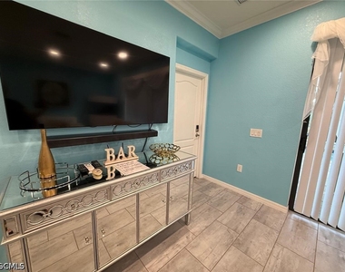 12963 Pemberton Way - Photo Thumbnail 16