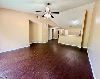 346 Bell Boulevard S - Photo Thumbnail 17