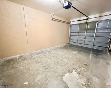 346 Bell Boulevard S - Photo Thumbnail 6