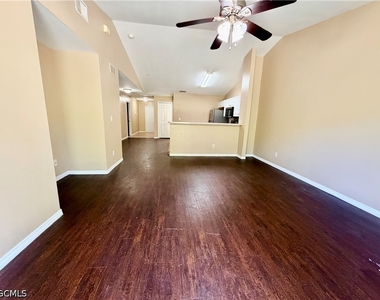 346 Bell Boulevard S - Photo Thumbnail 16