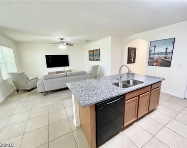 604 Sw 26th Street - Photo Thumbnail 7