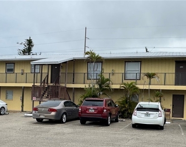 3325 Se 15th Place - Photo Thumbnail 10