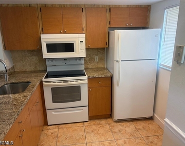2700 Park Windsor Drive - Photo Thumbnail 1