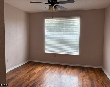 11571 Villa Grand - Photo Thumbnail 5