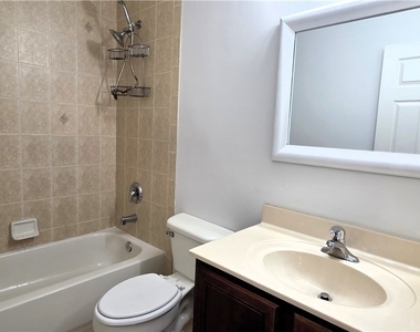 3345 Dandolo Circle - Photo Thumbnail 19