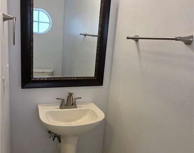 3345 Dandolo Circle - Photo Thumbnail 5