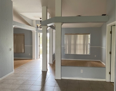 421 Nw 36th Avenue - Photo Thumbnail 9