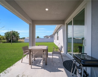 6007 Kumquat Circle - Photo Thumbnail 22