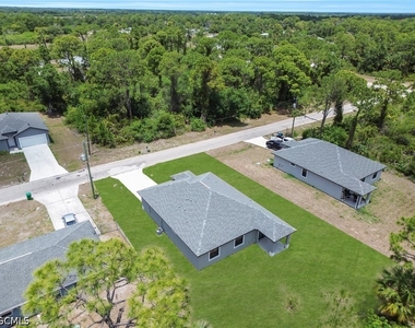 6007 Kumquat Circle - Photo Thumbnail 24