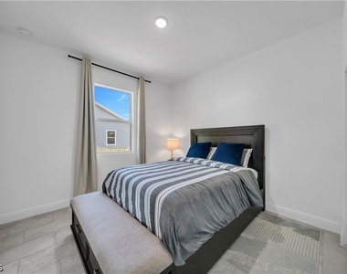 6007 Kumquat Circle - Photo Thumbnail 16