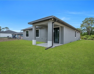 6007 Kumquat Circle - Photo Thumbnail 21