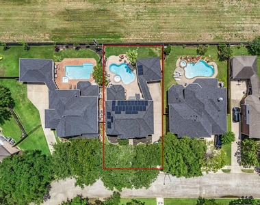 4710 Devonberry Lane - Photo Thumbnail 39