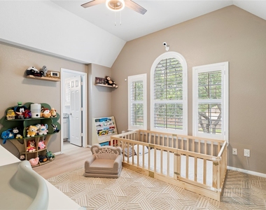 4710 Devonberry Lane - Photo Thumbnail 25
