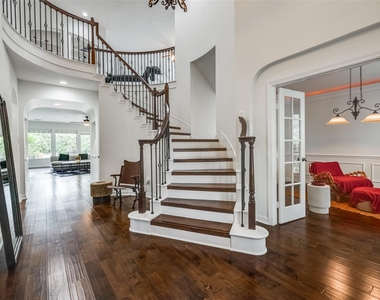 5710 Cielio Bay Court - Photo Thumbnail 11