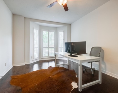 5710 Cielio Bay Court - Photo Thumbnail 10