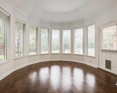 5710 Cielio Bay Court - Photo Thumbnail 27