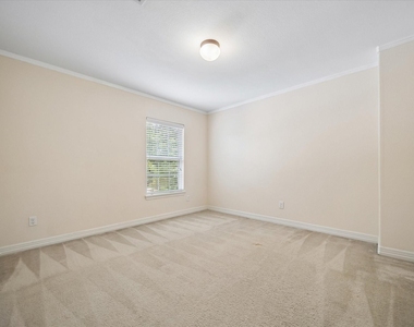 10108 Hidden Creek Falls Ln - Photo Thumbnail 11