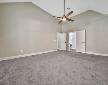 11 Windledge Place - Photo Thumbnail 17