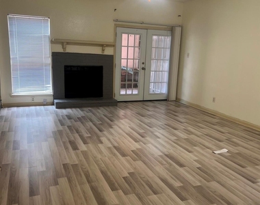 12400 Brookglade Circle - Photo Thumbnail 1