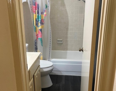12400 Brookglade Circle - Photo Thumbnail 14