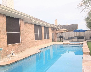 17815 Gables Bend Drive - Photo Thumbnail 24