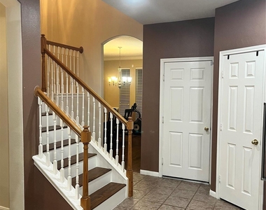 18138 Delta Estates Court - Photo Thumbnail 15