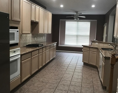 18138 Delta Estates Court - Photo Thumbnail 7