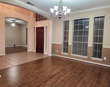 18138 Delta Estates Court - Photo Thumbnail 9