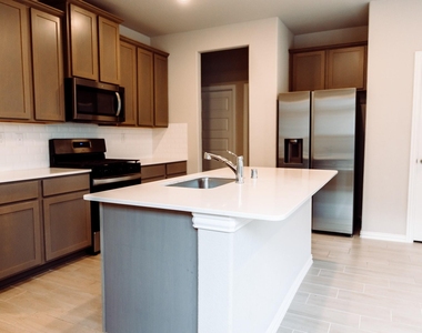 27015 Bel Air Point Lane - Photo Thumbnail 1