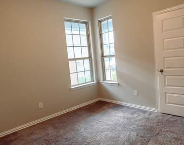 27015 Bel Air Point Lane - Photo Thumbnail 19