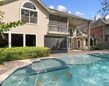162 N Taylor Point Drive - Photo Thumbnail 32