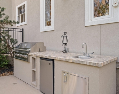 162 N Taylor Point Drive - Photo Thumbnail 33