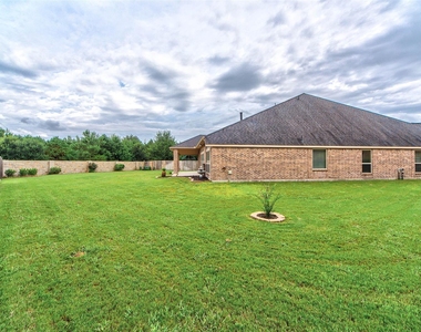 27106 Cross Pointe Court - Photo Thumbnail 27