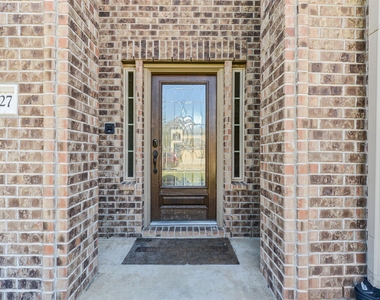 19027 Bowden Harbour Drive - Photo Thumbnail 2