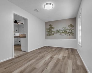 23311 Nichols Sawmill Road - Photo Thumbnail 7