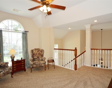 4103 Walnut Pond Drive - Photo Thumbnail 16