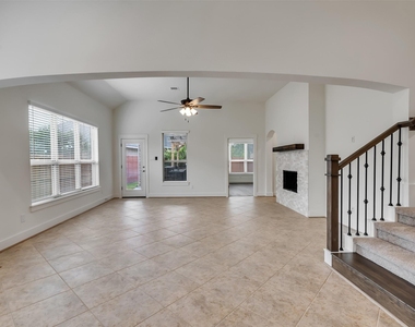 20126 Turtle Brook Lane - Photo Thumbnail 14