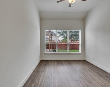 20126 Turtle Brook Lane - Photo Thumbnail 19