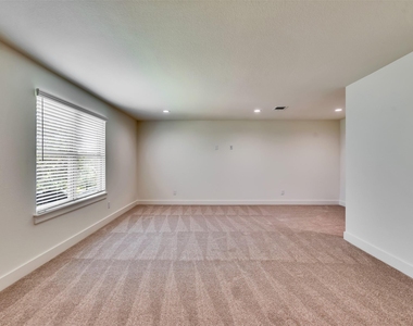 20126 Turtle Brook Lane - Photo Thumbnail 32